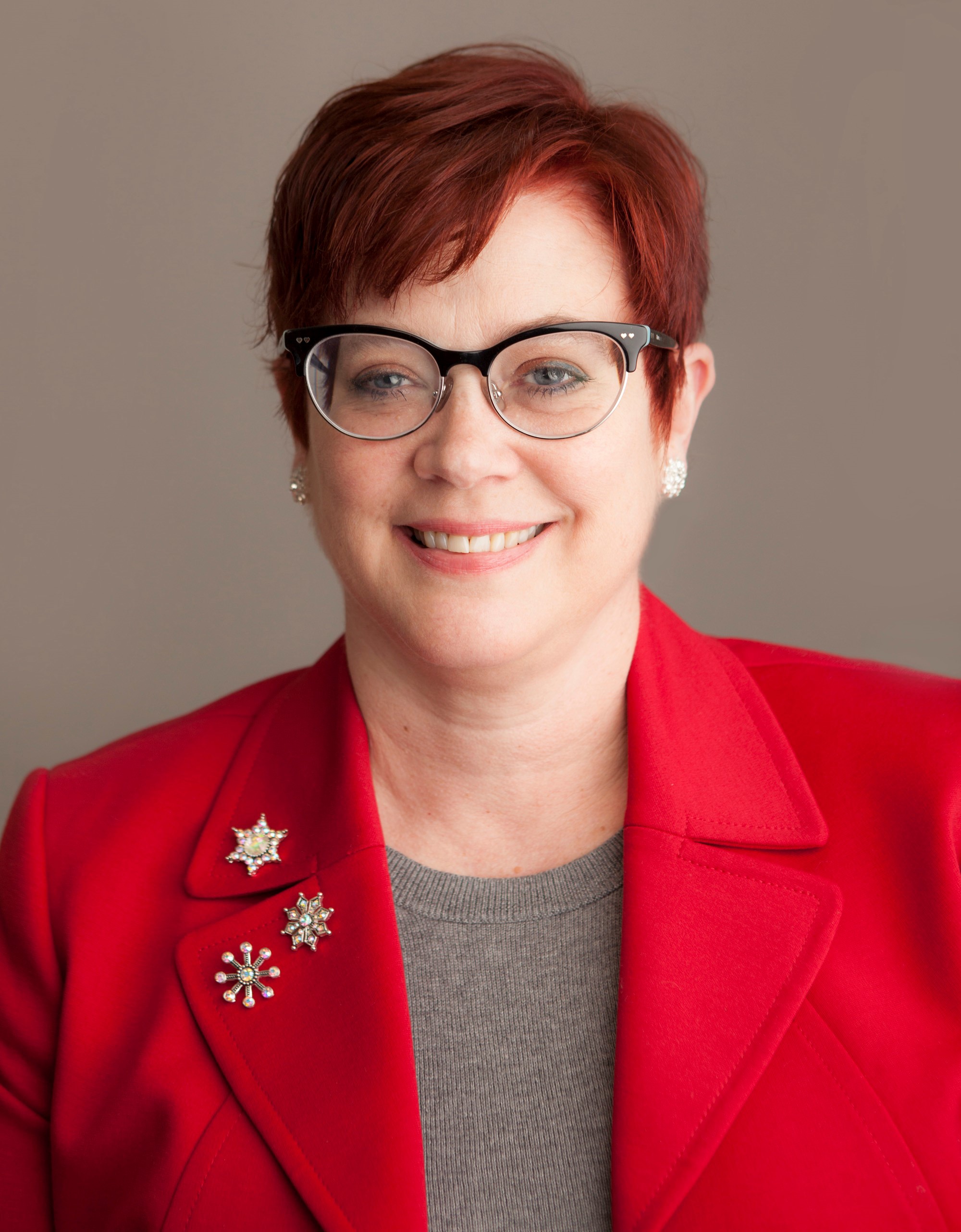 lore-baker-2023-commencement-speaker-waubonsee-community-college